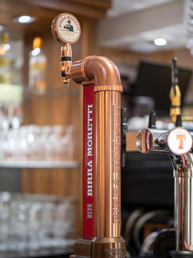 Blackbull Hotel Tarbolton Esterno foto