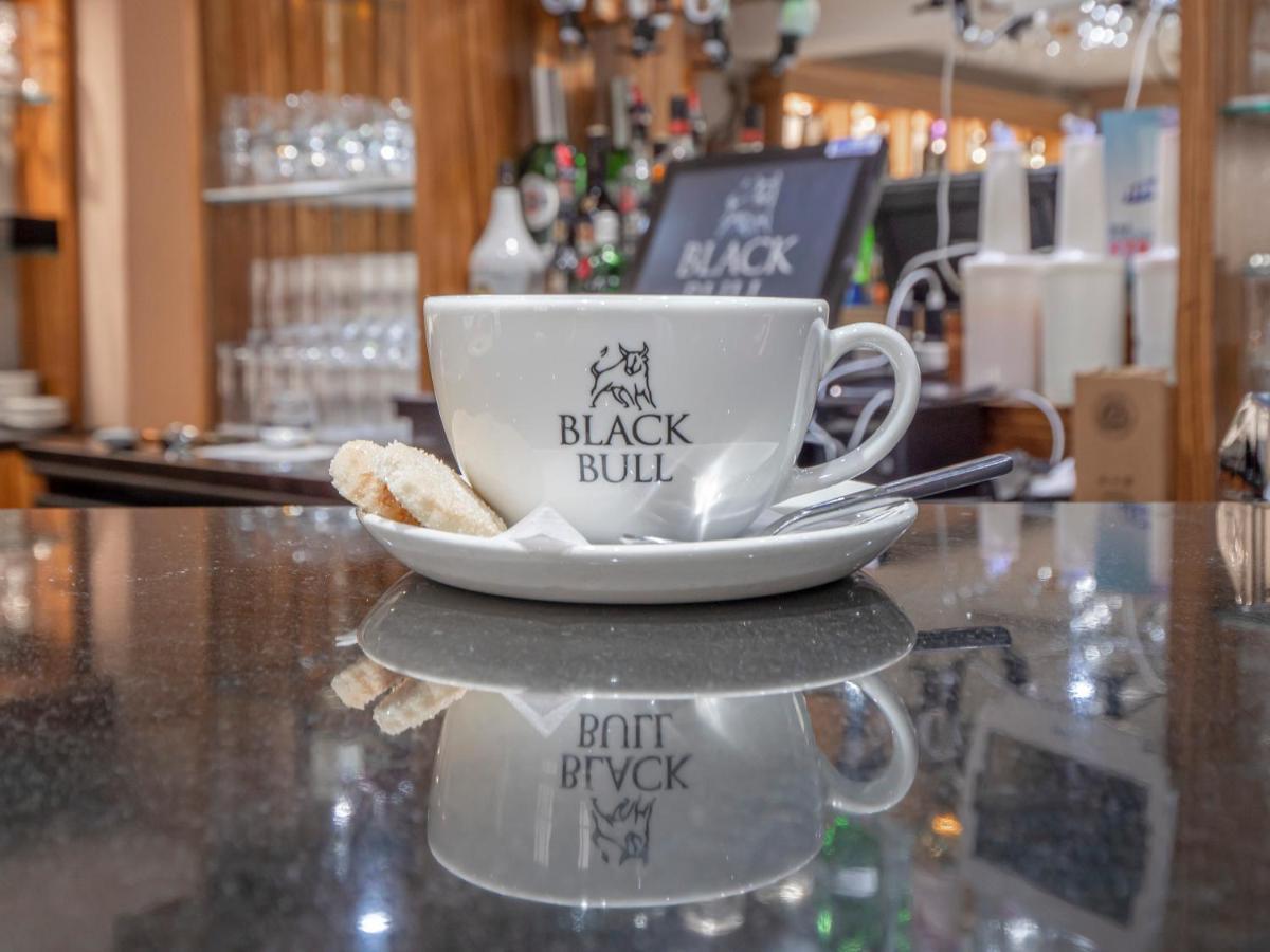 Blackbull Hotel Tarbolton Esterno foto