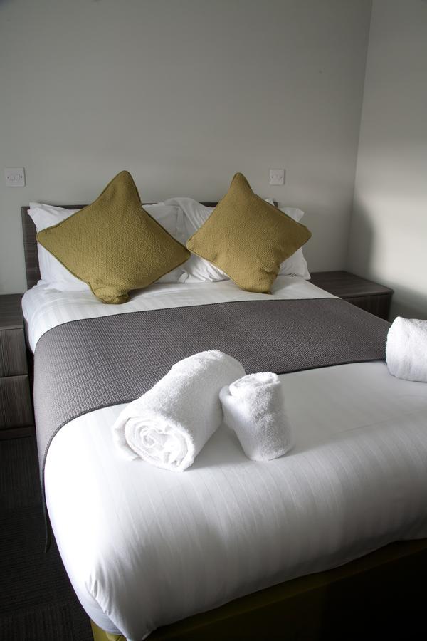 Blackbull Hotel Tarbolton Esterno foto