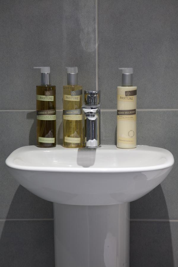 Blackbull Hotel Tarbolton Esterno foto