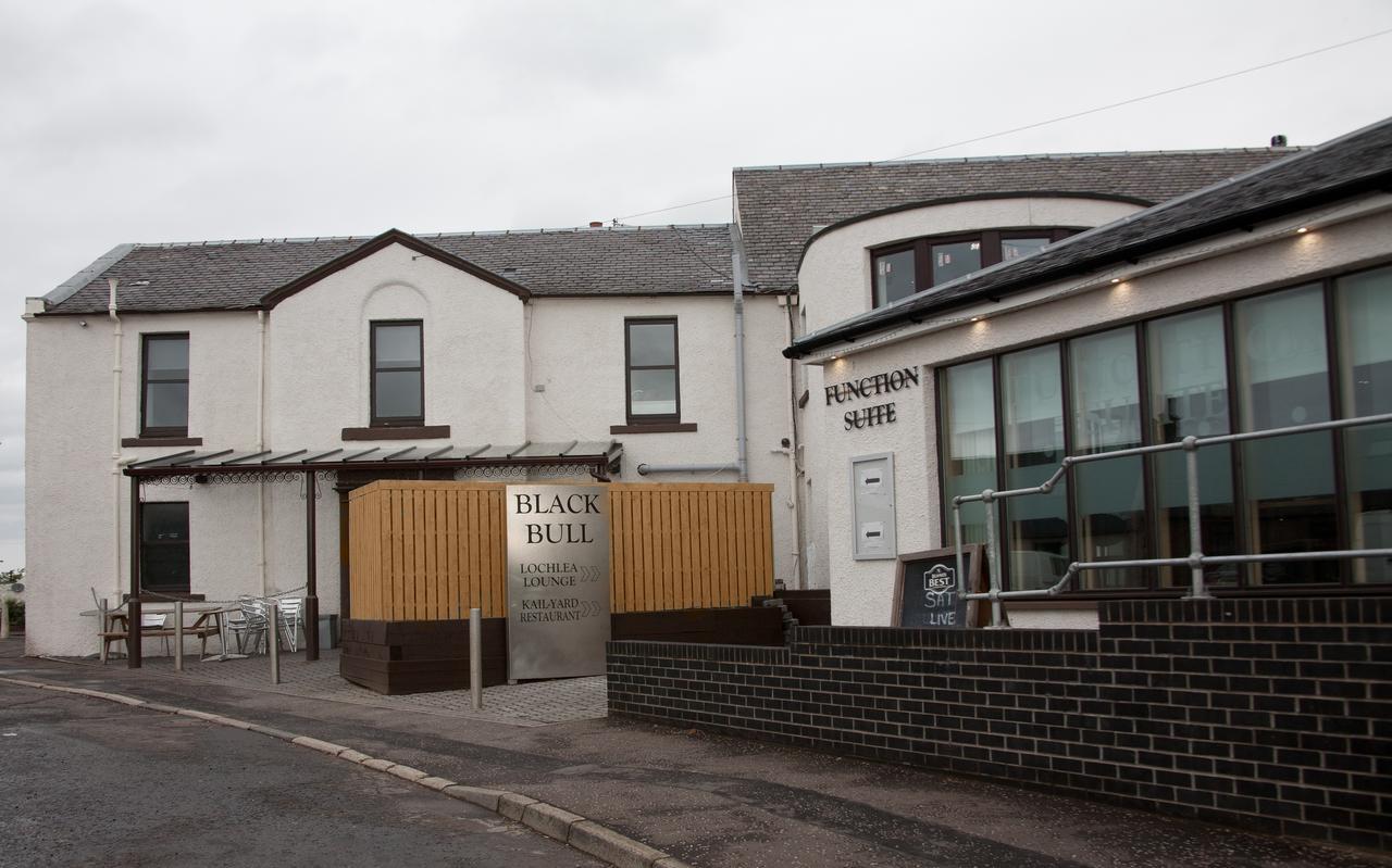 Blackbull Hotel Tarbolton Esterno foto